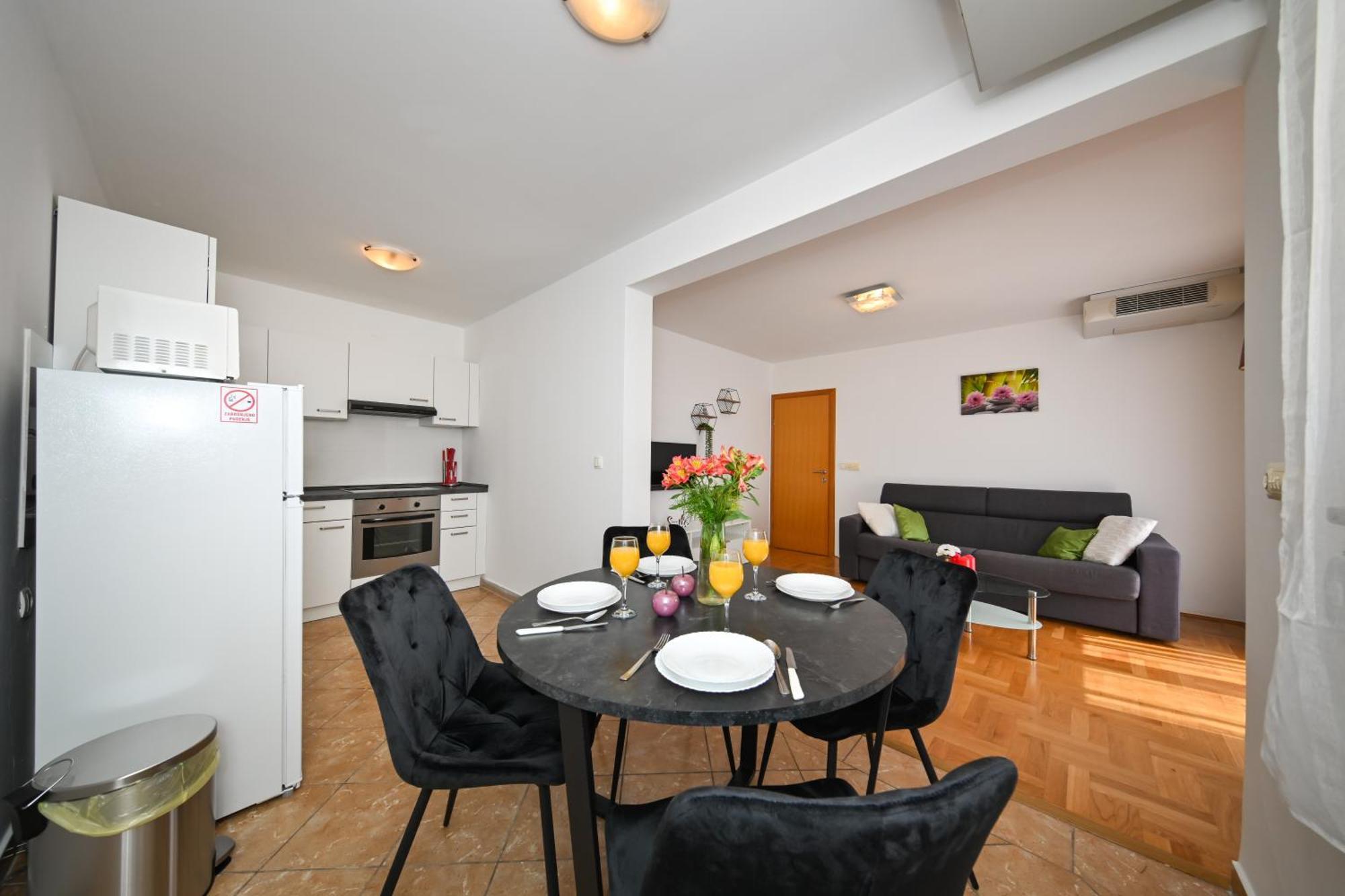 Gravic 2 Apartment *